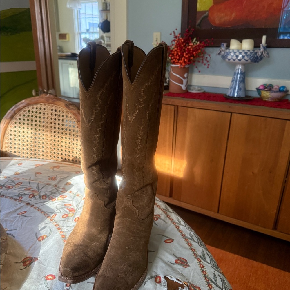 Women’s Lucchese Pricilla Brown suede Heeled Boots